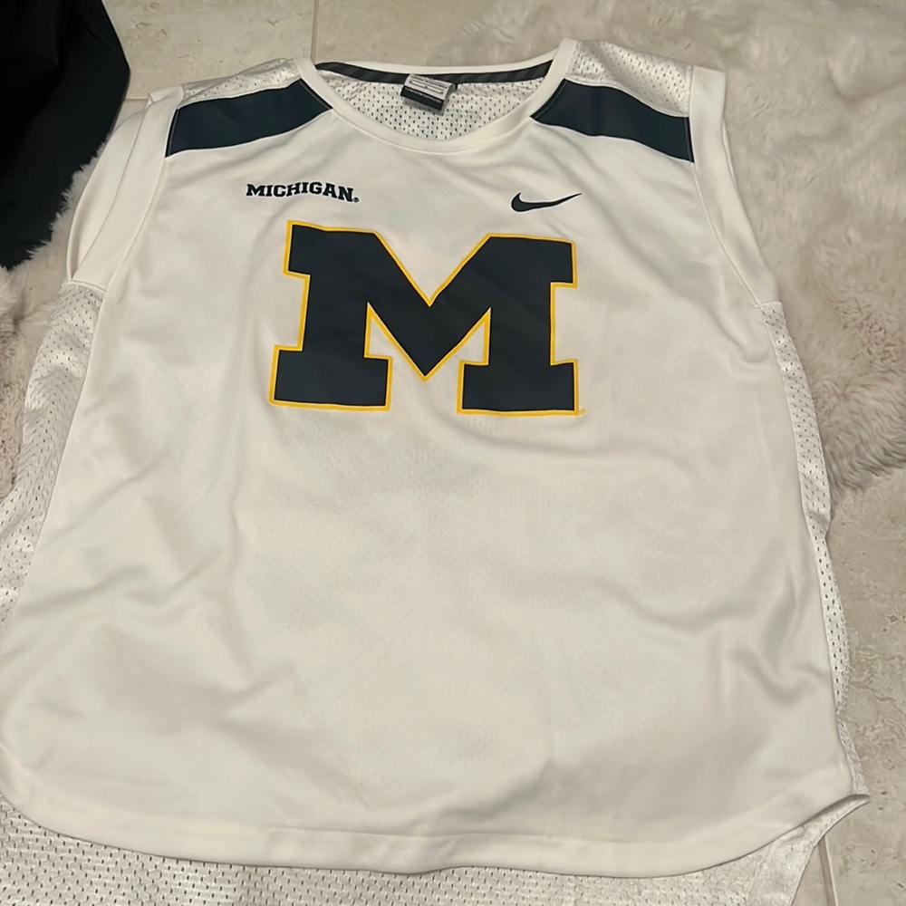 Michigan Nike jersey